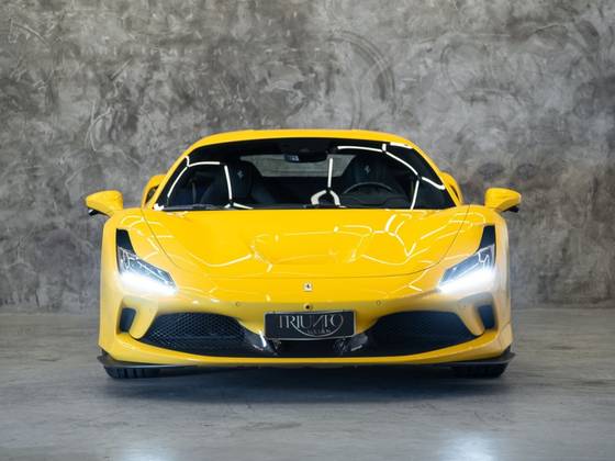 FERRARI F8 TRIBUTO 3.9 V8 TURBO GASOLINA F1-DCT